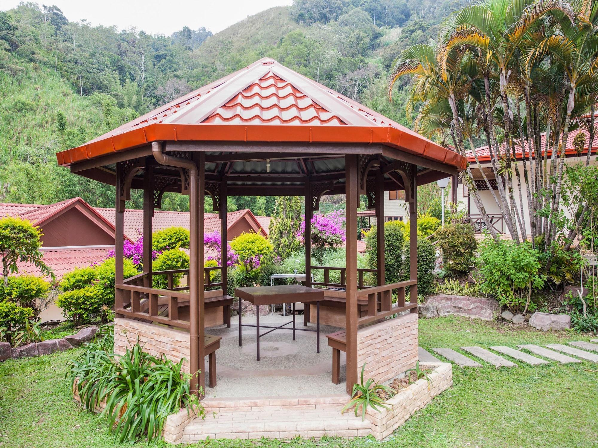 Super Oyo 89300 Zen Garden Resort Kampong Kundassan Exteriér fotografie